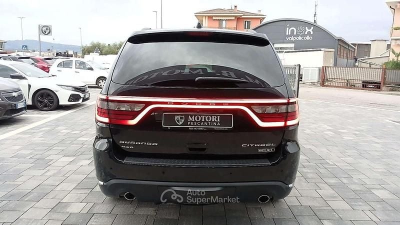 Usata Dodge Dakota 294 CV (216 kW) 2016 Nero Pick-up