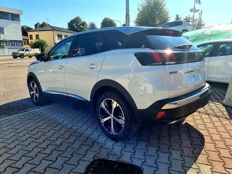 Usata Peugeot 3008 GT-line 131 CV (96 kW) 2020 Bianco SUV