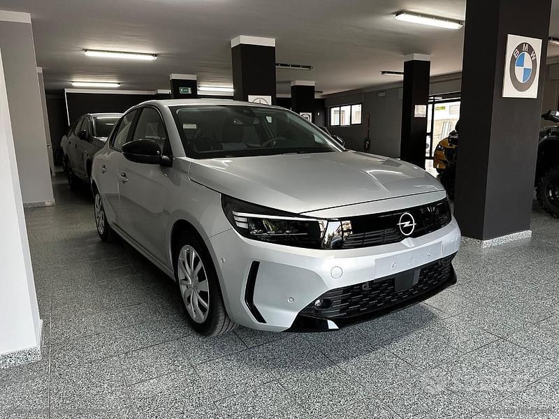 Usata Opel Corsa Edition 75 CV (55 kW) 2025 Berlina