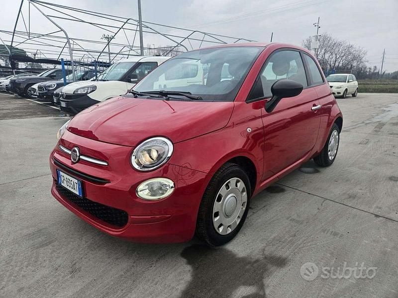 Usata Fiat 500 70 CV (51 kW) 2023 Rosso Utilitaria