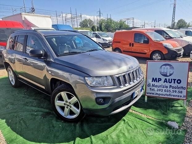 Usata Jeep Compass 163 CV (119 kW) 2012 Grigio SUV
