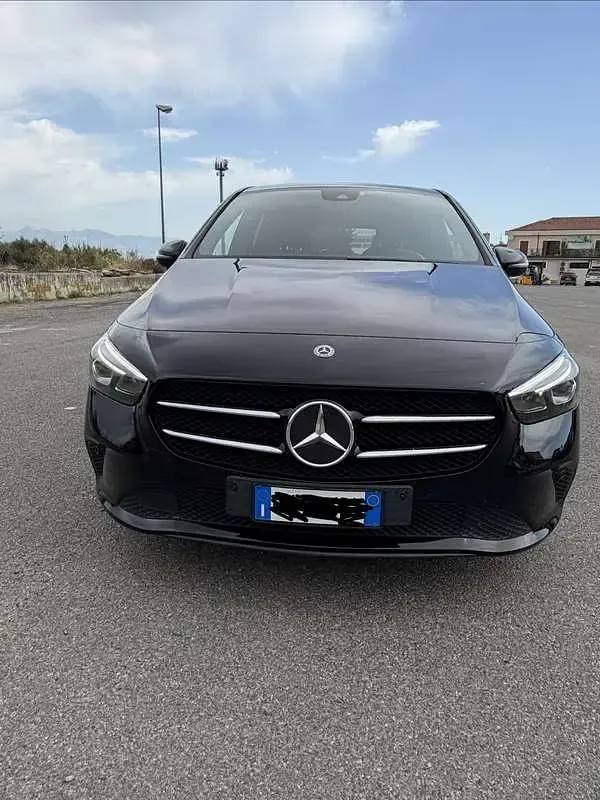 Usata Mercedes B180 116 CV (85 kW) 2020 Utilitaria
