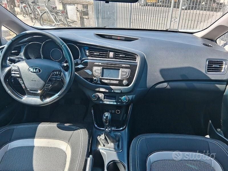 Usata Kia Ceed Sportswagon 110 CV (80 kW) 2017 Bianco Station wagon