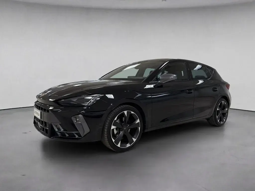Usata Cupra Leon 150 CV (110 kW) 2025 Nero / pastello Berlina