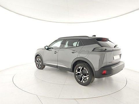 Usata Peugeot 2008 Allure 101 CV (74 kW) 2024 Gray SUV