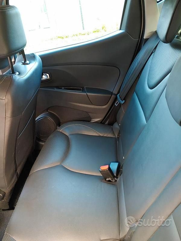 Usata Renault Clio IV 90 CV (66 kW) 2016 Utilitaria