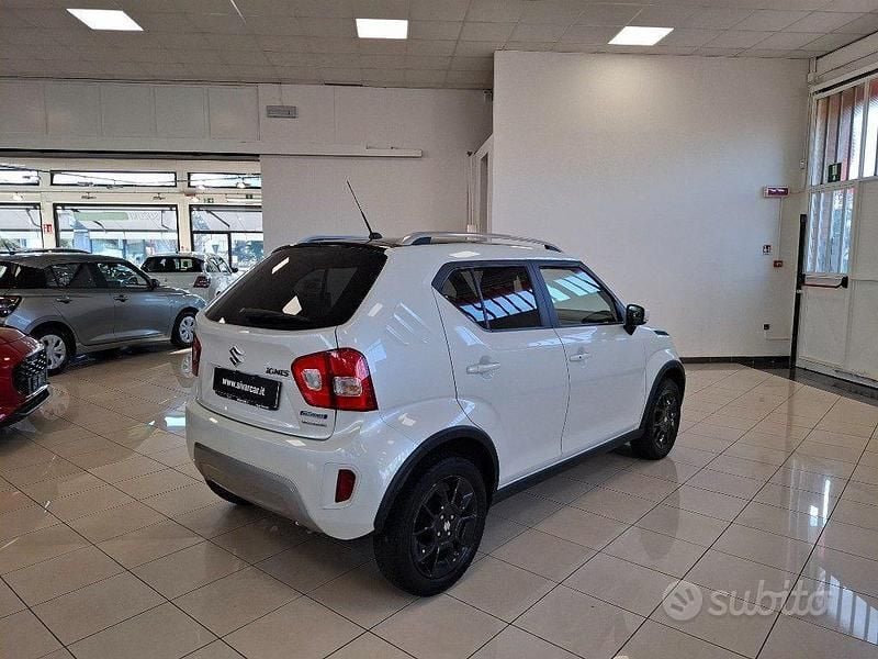 Usata Suzuki Ignis 83 CV (61 kW) 2024 Bianco SUV