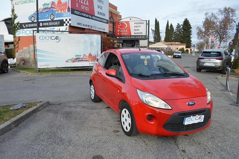 Other Usata 2013 Ford Ka Tre volumi | 4700 € (Buon prezzo) - Immagine 1/4