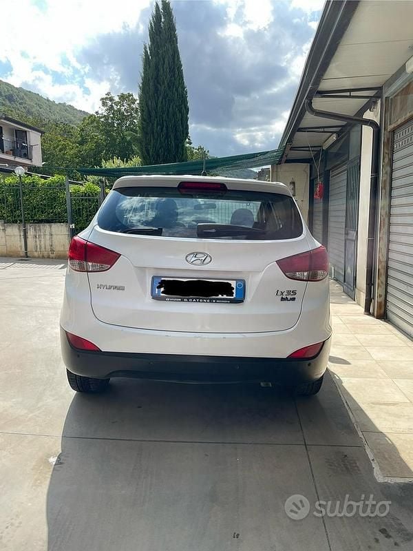 Usata Hyundai ix35 115 CV (84 kW) 2015 Bianco SUV