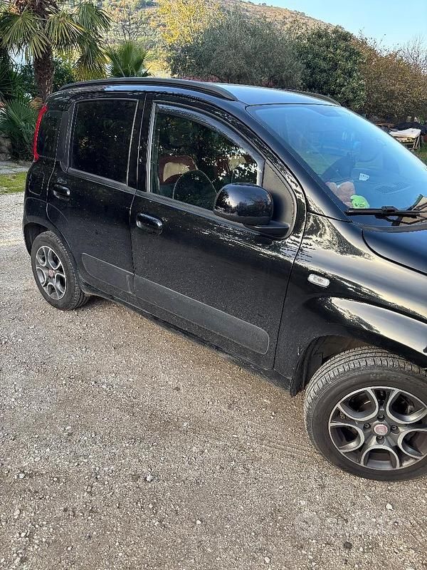 Usata Fiat Panda 69 CV (50 kW) 2019 Nero Berlina