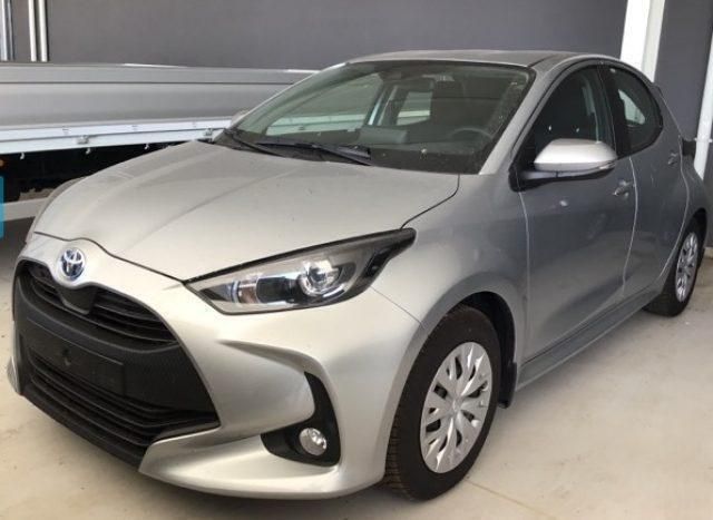 Usata Toyota Yaris Hybrid Active 116 CV (85 kW) 2022 Nero Berlina