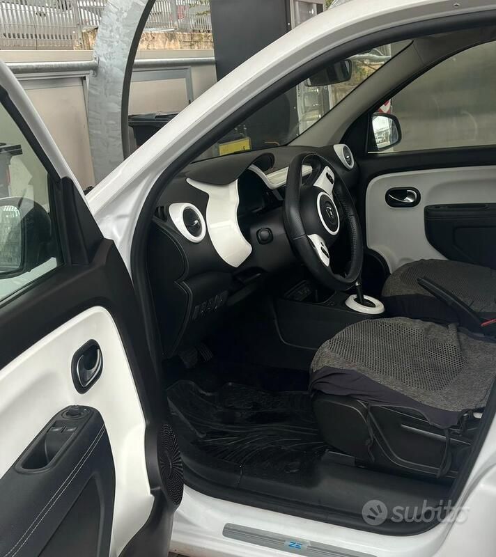 Usata Renault Twingo 60 kW (82 CV) 2021 Bianco Utilitaria