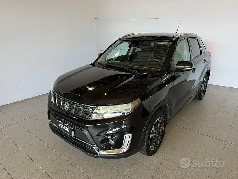 Usata Suzuki Vitara 129 CV (94 kW) 2023 Grigio SUV