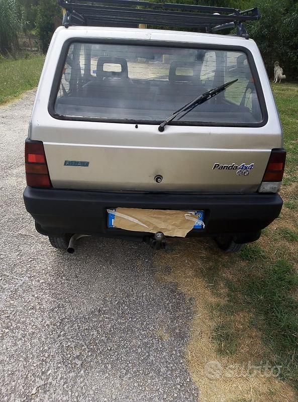 Usata Fiat Panda 4x4 45 CV (33 kW) 1999 Grigio Utilitaria