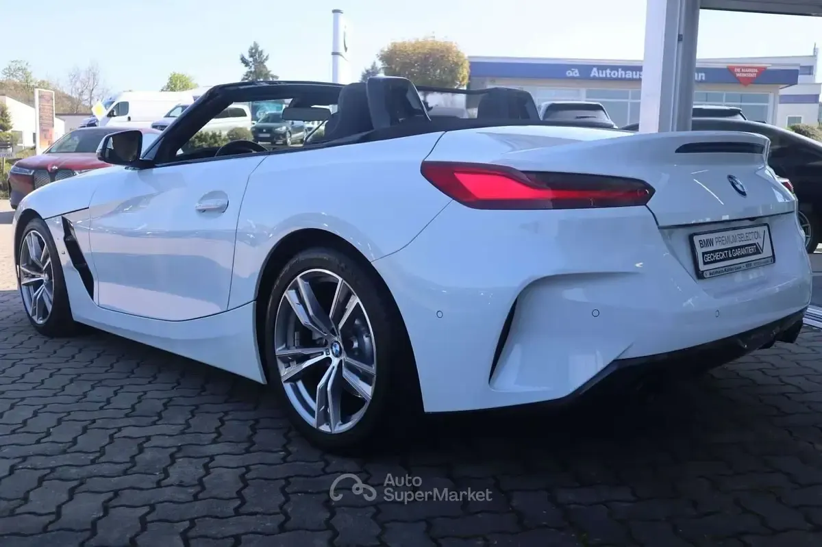 Usado BMW Z4 M Sport 197 HP (144 kW) 2022 Branco Cabrios
