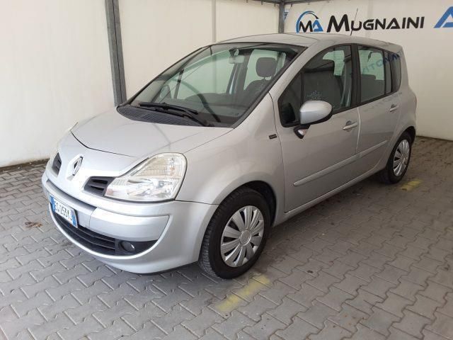 Usata Renault Modus 75 CV (55 kW) 2011 Argento Monovolume