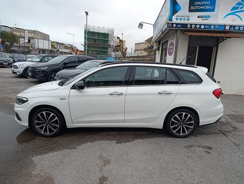 Usata Fiat Tipo Business 120 CV (88 kW) 2017 Bianco Station wagon