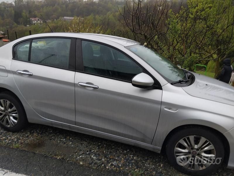 Usata Fiat Tipo 95 CV (69 kW) 2018 Grigio Berlina