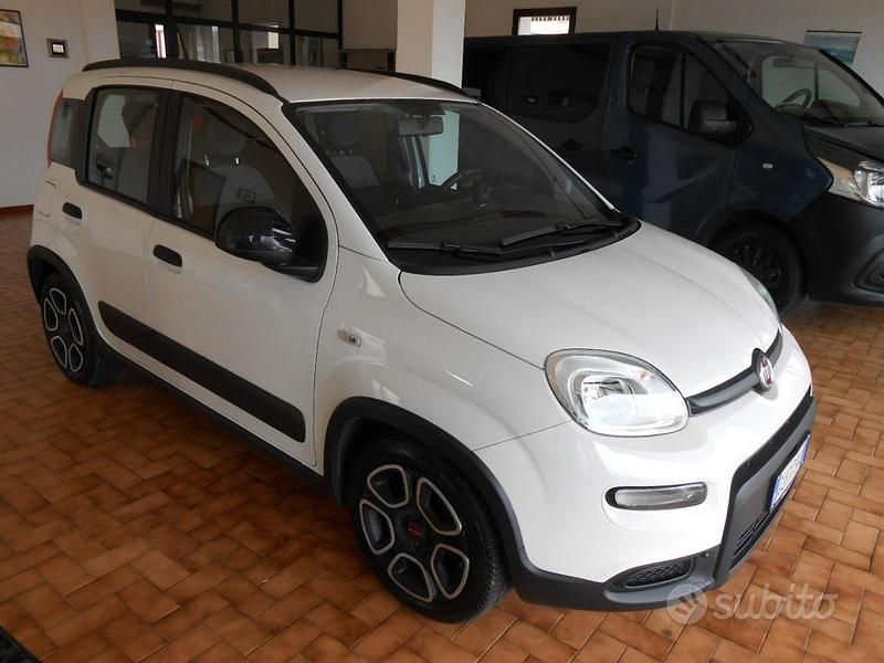 Usata Fiat Panda City Life 70 CV (51 kW) 2022 Bianco Utilitaria