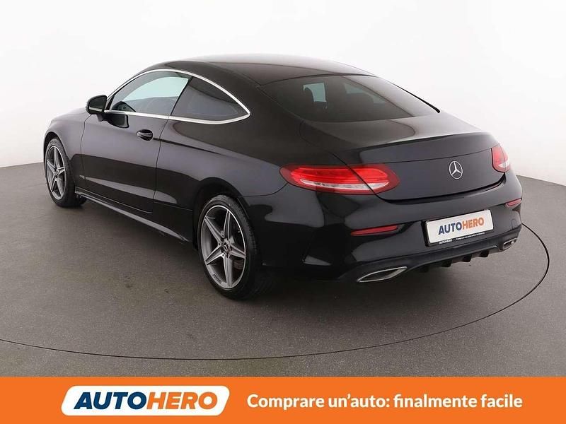 Usata Mercedes C250 Premium 204 CV (150 kW) 2017 Nero Coupé