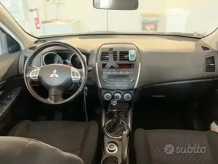 Usata Mitsubishi ASX Invite 150 CV (110 kW) 2010 Nero SUV