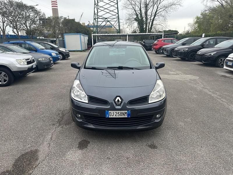 Usata Renault Clio II Rip Curl 74 CV (54 kW) 2007 Grigio Utilitaria