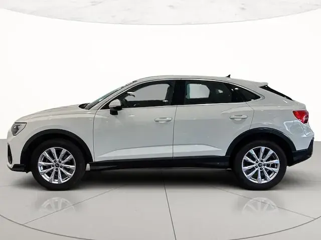 Usata Audi Q3 Sportback Business Plus 150 CV (110 kW) 2023 Bianco ibis SUV