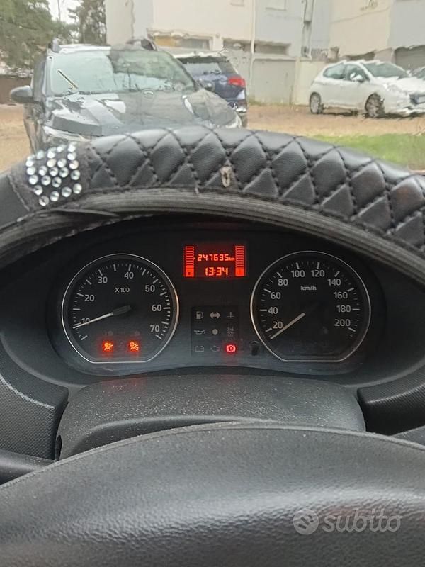 Usata Dacia Sandero 2012 Rosso Berlina