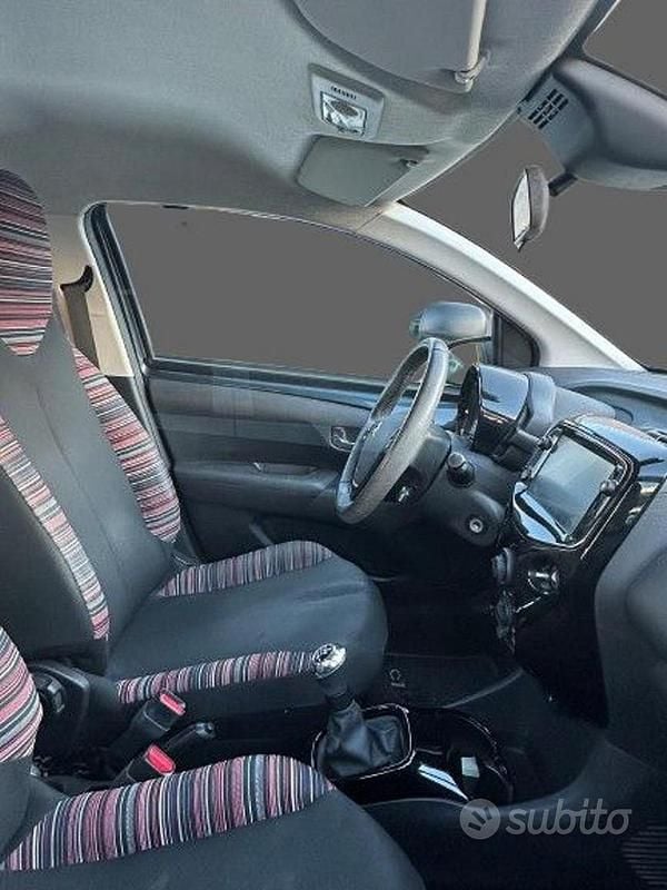 Usata Citroën C1 Shine 72 CV (52 kW) 2021 Grigio scuro Utilitaria