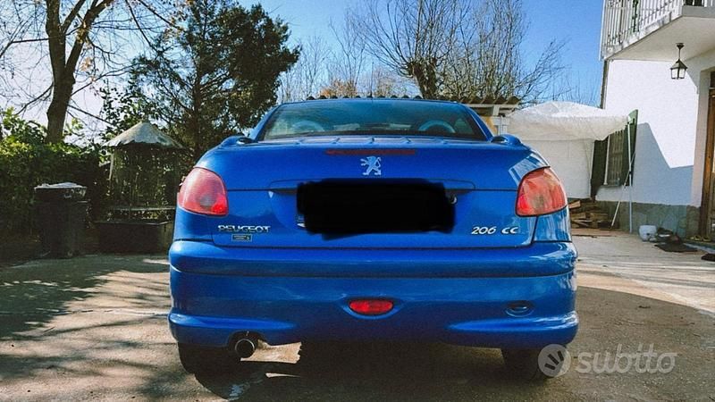 Usata Peugeot 206 CC 120 CV (88 kW) 2009 Blu Cabrio