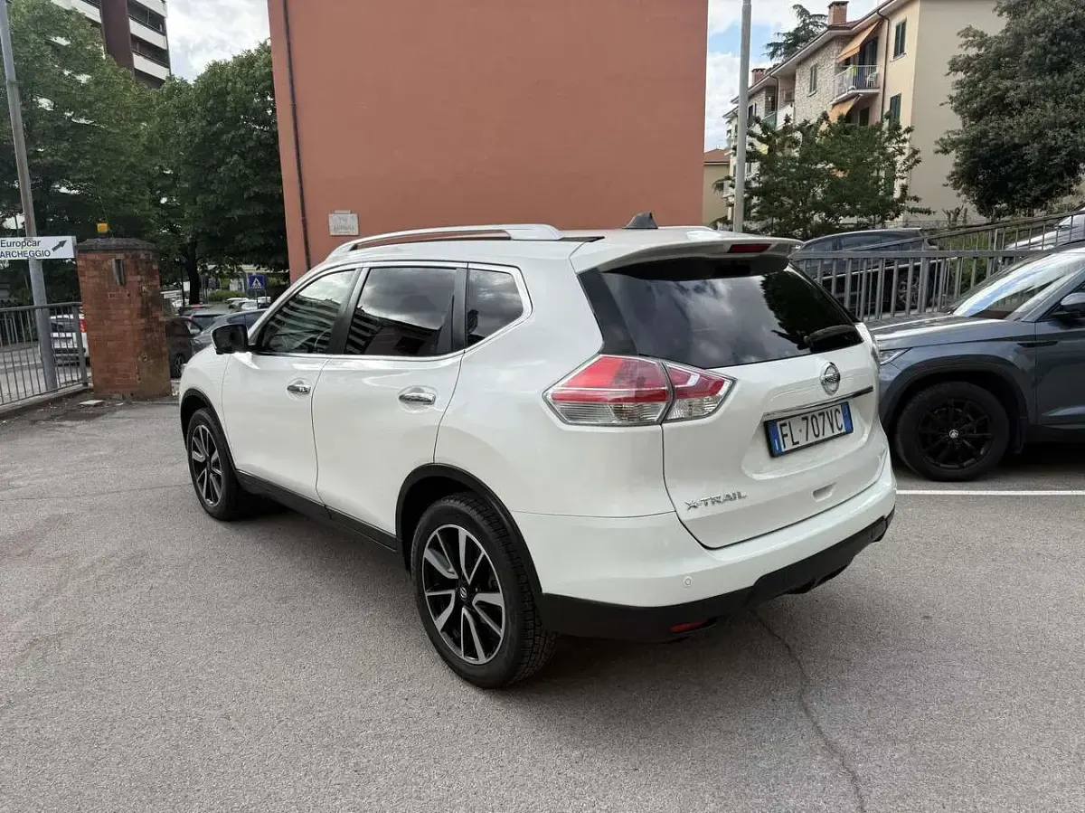 Usata Nissan X-Trail Tekna 131 CV (96 kW) 2017 Bianco SUV