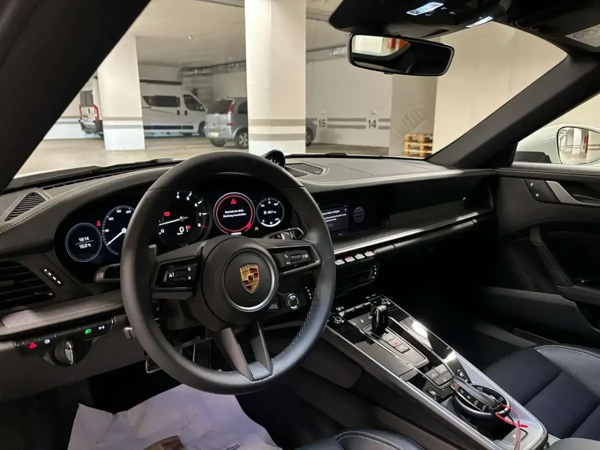 Usata Porsche 911 Carrera 4 Cabriolet 385 CV (283 kW) 2024 Bianco Cabrio