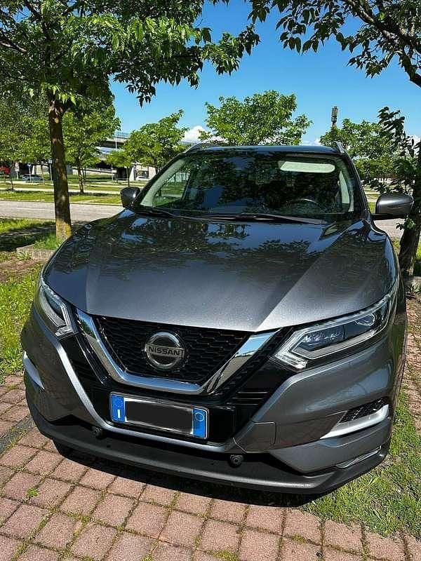 Usata Nissan Qashqai N-Connecta 110 CV (80 kW) 2018 SUV