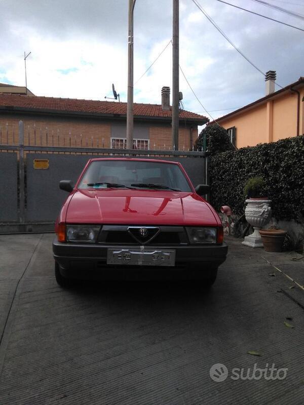 Usato 1989 Alfa Romeo 75 1.6 Benzin 110 CV (9.999 €)