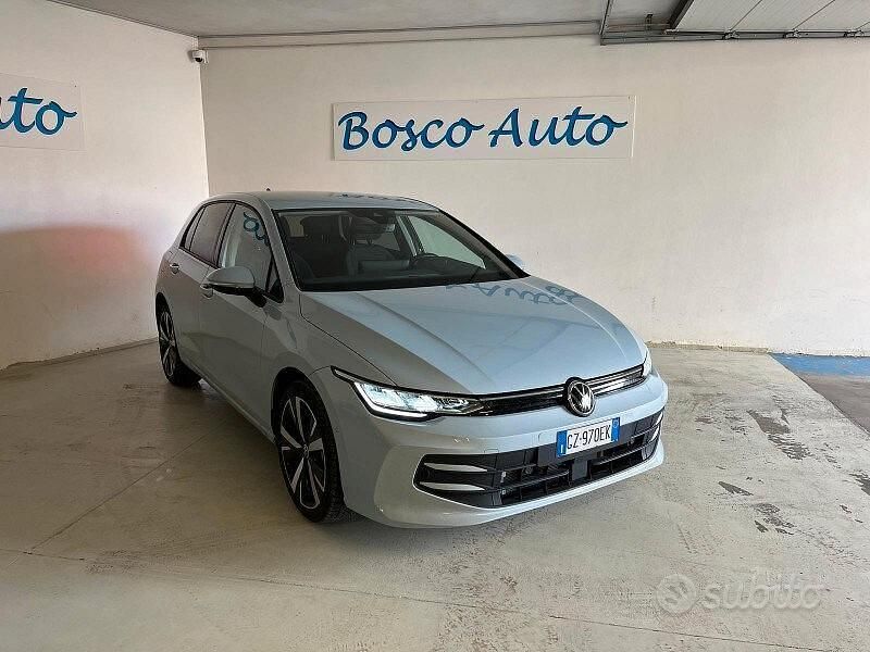Usata VW Golf VIII Edition 204 CV (150 kW) 2025 Blu/azzurro Berlina