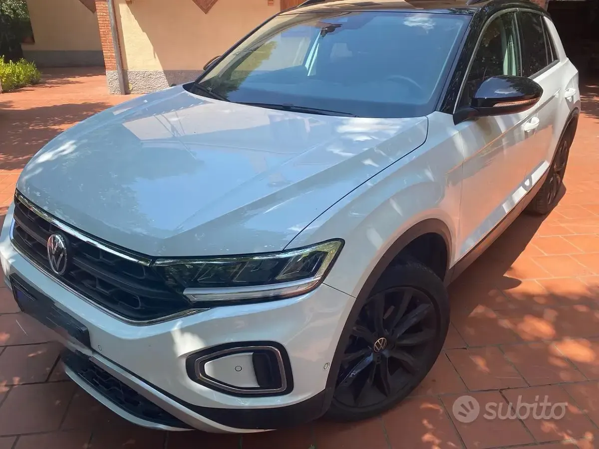 Usata VW T-Roc Sport 110 CV (80 kW) 2023 SUV
