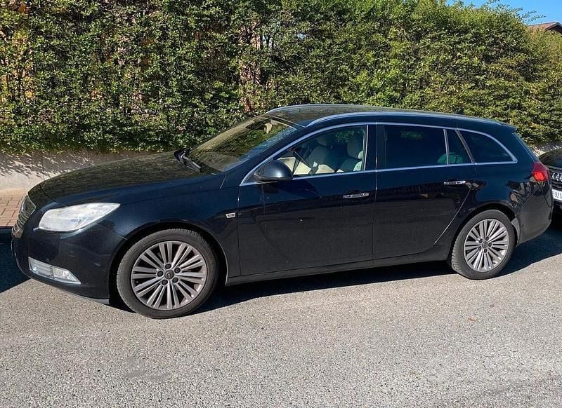 Occasion Opel Insignia 160 ch (117 kW) 2012 Noir Break