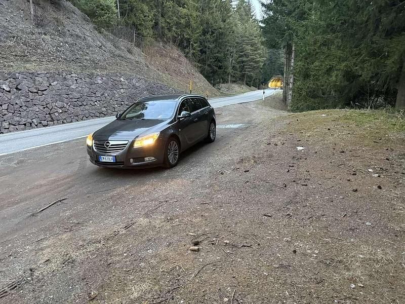 Usata Opel Insignia Sport 160 CV (117 kW) 2013 Berlina