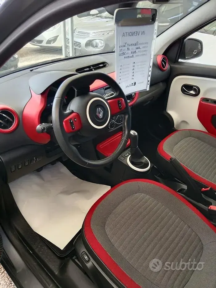 Usata Renault Twingo 69 CV (50 kW) 2017 Grigio Utilitaria