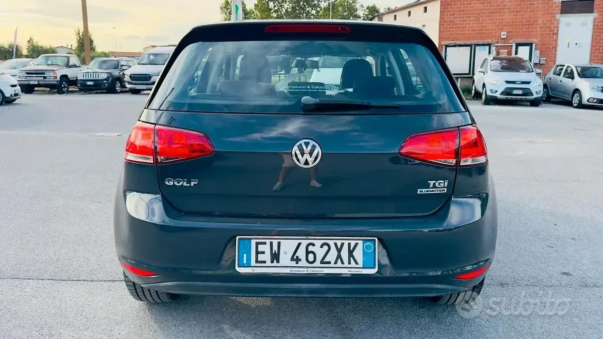 Usata VW Golf VII Highline 110 CV (80 kW) 2014 Nero Berlina