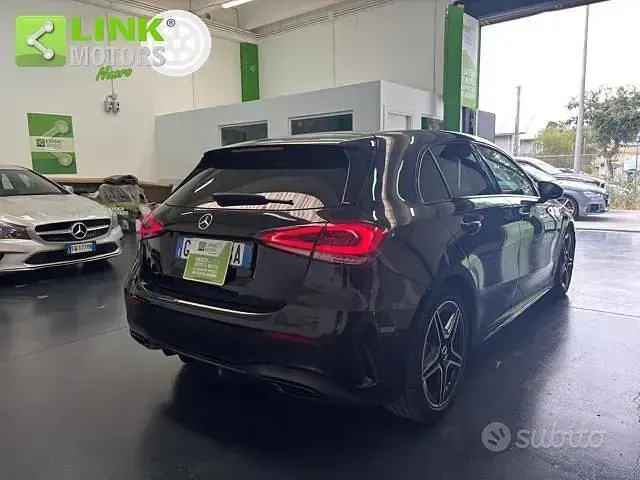 Usata Mercedes A200 Premium 150 CV (110 kW) 2021 Nero Berlina