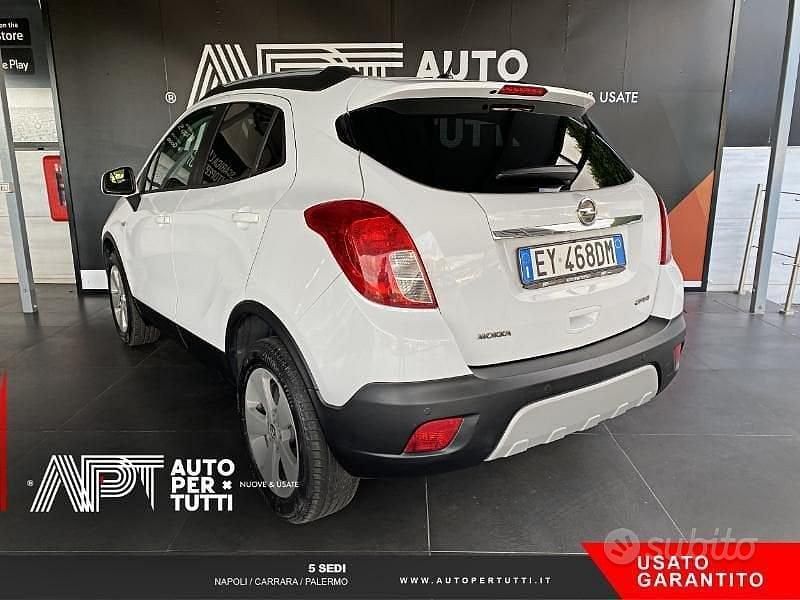 Usata Opel Mokka S 131 CV (96 kW) 2015 Bianco SUV