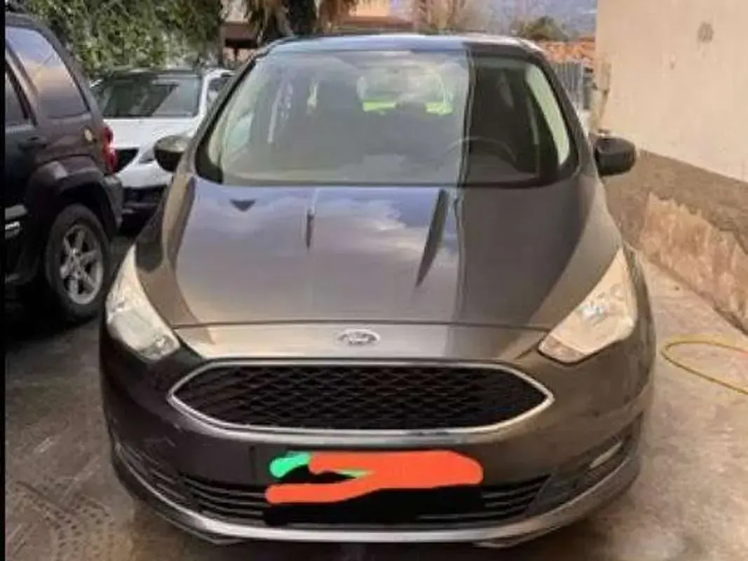 Usata Ford C-MAX Titanium S 95 CV (69 kW) 2018 Grigio Monovolume