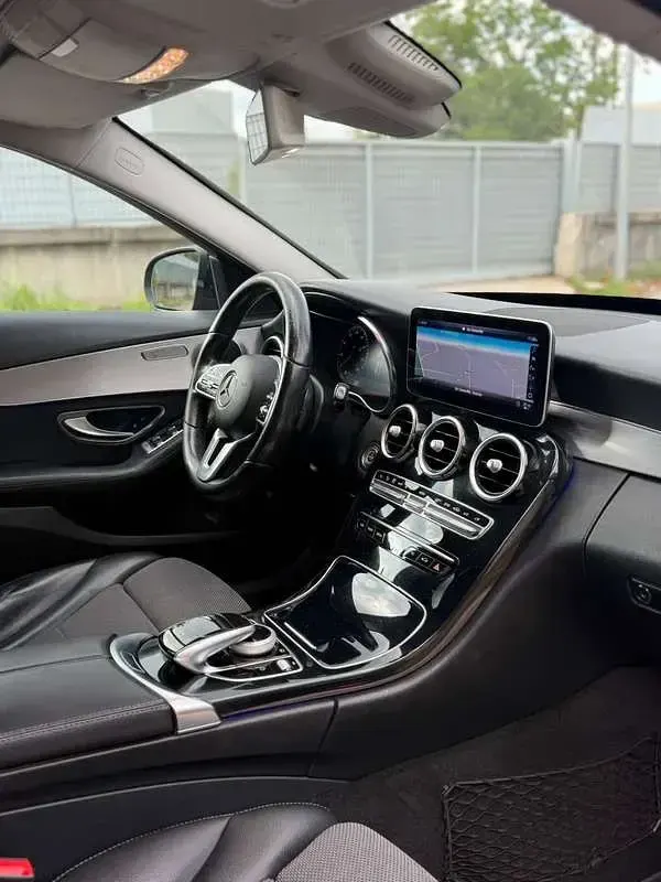 Usata Mercedes C220 Premium 194 CV (142 kW) 2018 Station wagon