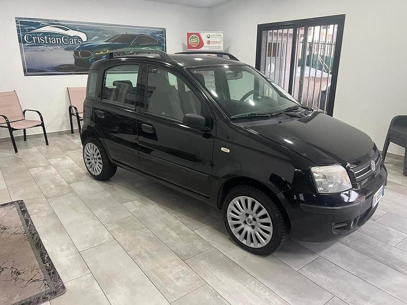 Usata Fiat Panda Emotion 70 CV (51 kW) 2007 Nero Utilitaria