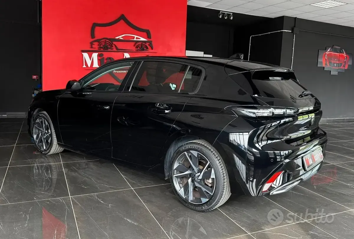Usata Peugeot 308 Allure 131 CV (96 kW) 2022 Nero Berlina