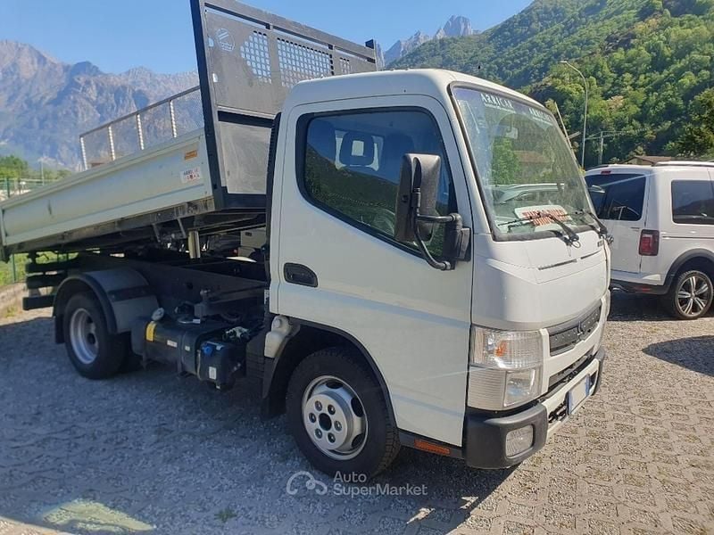 Usata Mitsubishi Canter Comfort Edition 131 CV (96 kW) 2022 Bianco Furgone