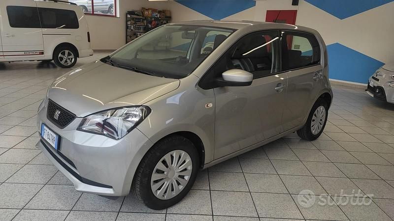 Usata Seat Mii 68 CV (50 kW) 2019 Grigio Utilitaria