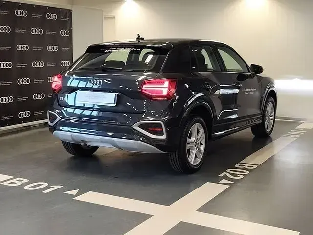 Usata Audi Q2 Advanced Plus 150 CV (110 kW) 2024 Grigio SUV