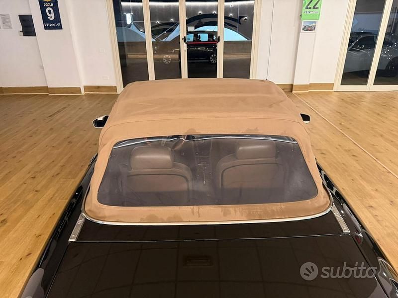 Usata Alfa Romeo Spider 101 CV (74 kW) 1986 Nero Cabrio